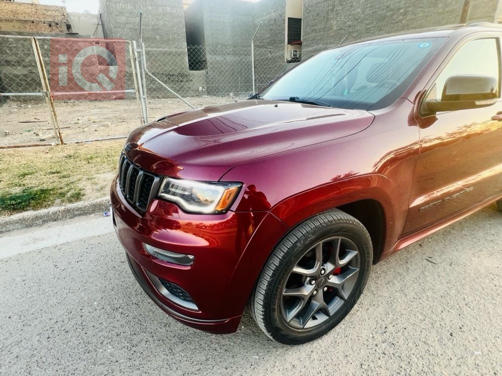 جيب جراند شيروكي